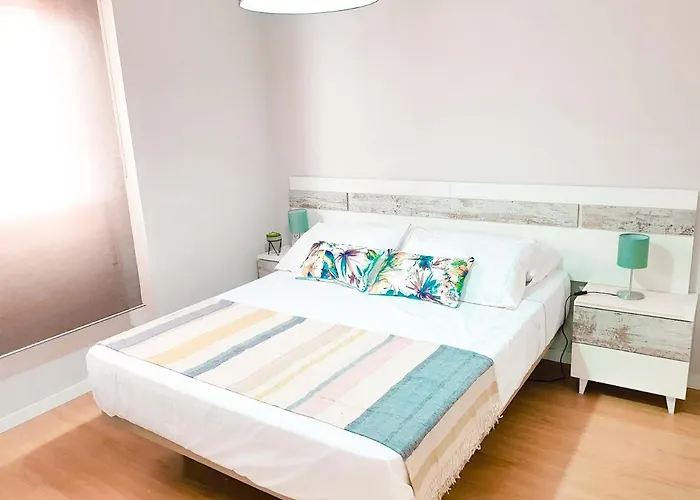 Paseo De La Victoria *