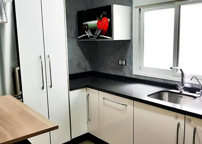 Paseo De La Victoria